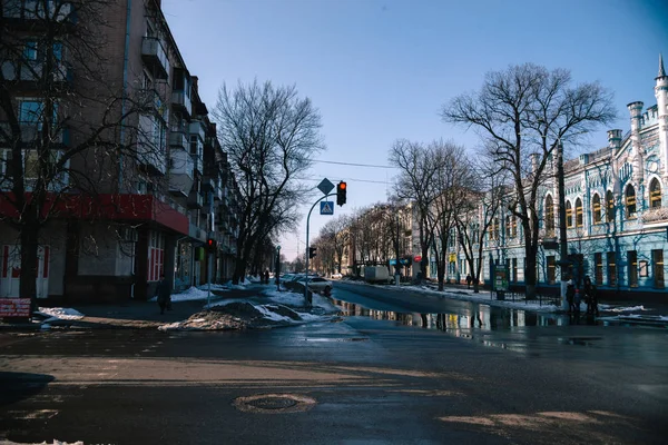 城市3月风景。乌克兰切尔卡希, 2018年3月24日 — 图库照片