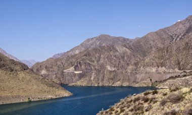 Bişkek yol - Osh Kırgızistan, Kırgızistan