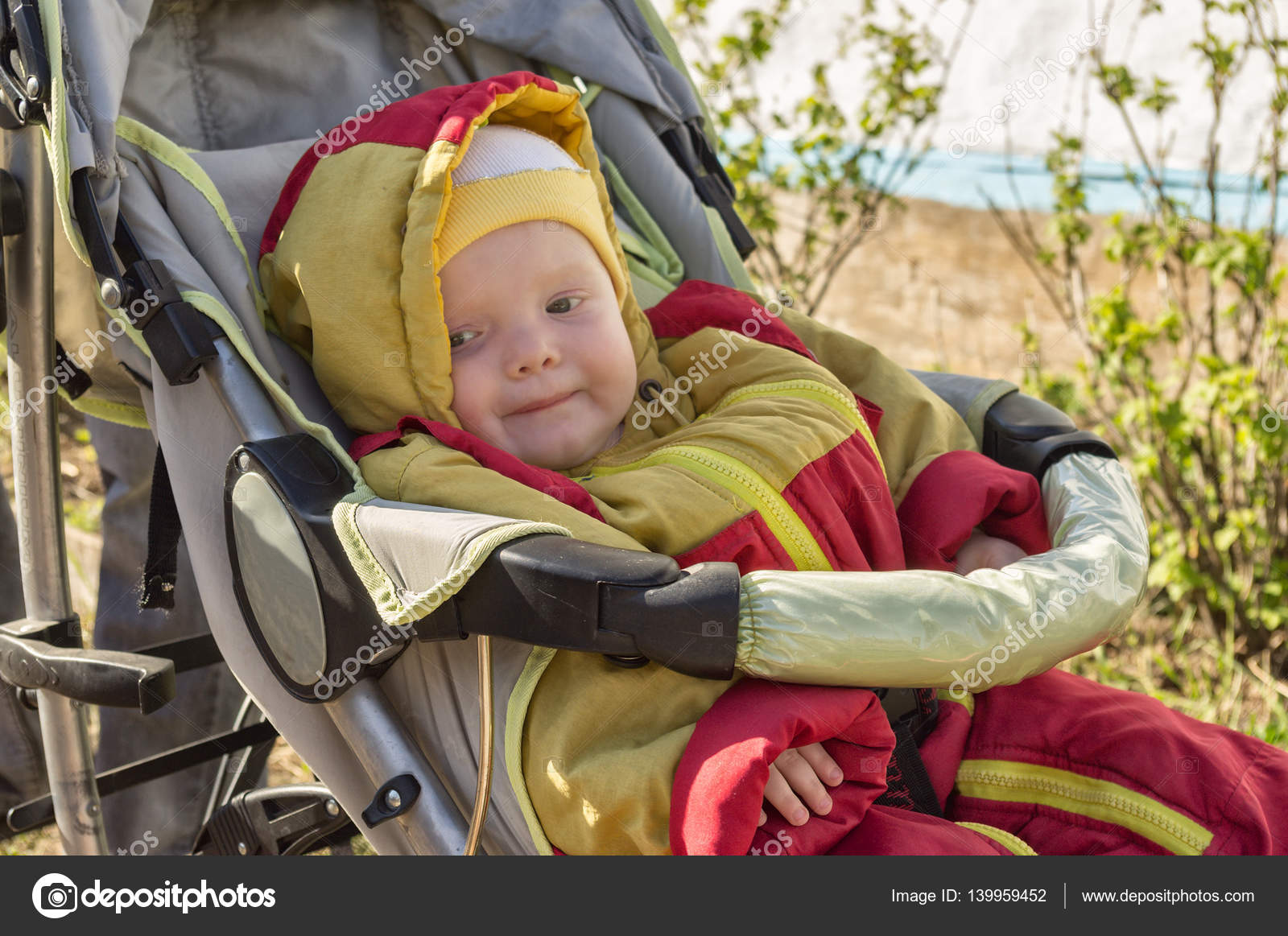 baby sitting wheelchair