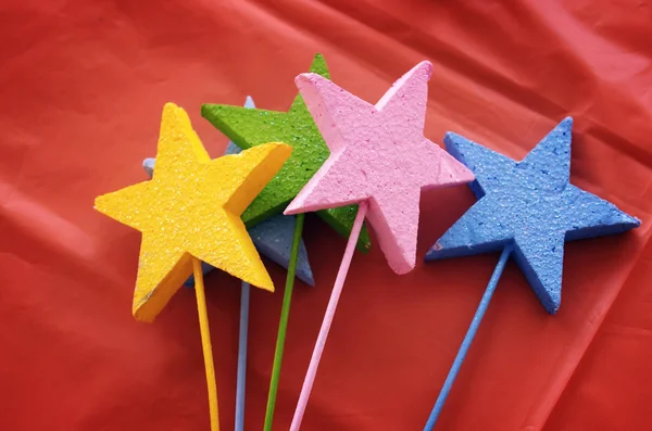 Estrelas decorativas coloridas — Fotografia de Stock