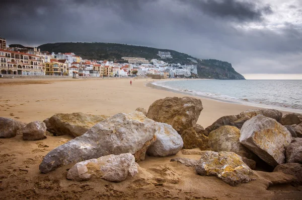 Landscape of Sesimbra beach — Stock Photo, Image