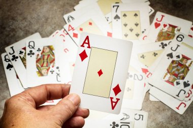 Oyun ve poker kartları ile kumar