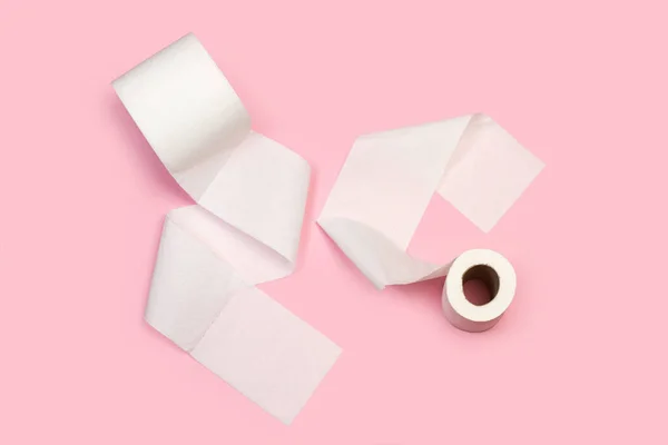 Dos Rollos Papel Higiénico Sobre Fondo Rosa Una Vista Superior — Foto de Stock