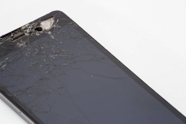 Kırık cep telefonu, parçalar ve bileşenler