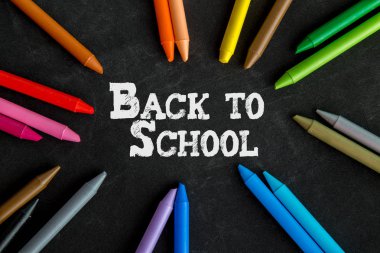 Arka plan boya kalemi ile