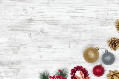 Masada Noel süslemeleri