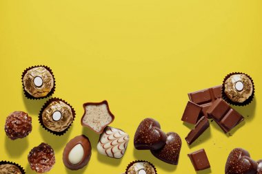 Arka plan Christmas, Sevgililer günü veya doğum günü için çikolata ile