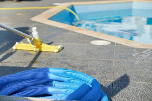 Water vacuum cleaner for cleaning the pool — 스톡 사진