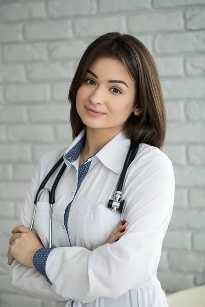 Portrait of happy smiling doctor woman with stethoscope. — Stock Photo, Image