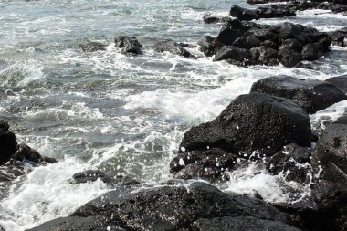 Hint okyanusunda kumsal çakıl taşı taşı.