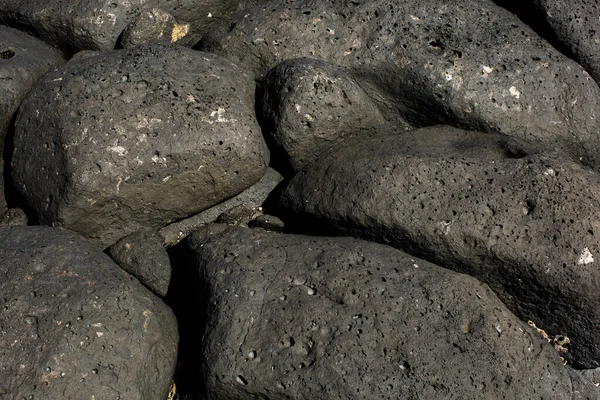Kamień żwirowy plaży w Oceanie Indyjskim. — Zdjęcie stockowe