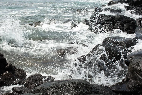 Beach pebble stone in the Indian ocean. — Stock Photo, Image