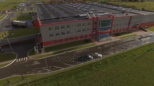 Grote moderne productie plant gebouw — Stockvideo