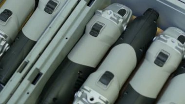  gri ve siyah bitmiş matkaplar