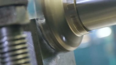 Makro Yan Görünüm Frezeleme Makinesi Prestör Metal Parça Öğütür