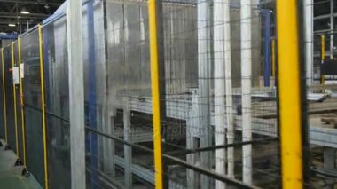 Orta hacimli konteynırlar üretim hattı
