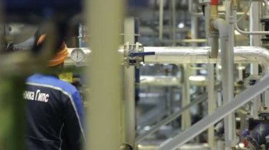 Fonica üniformalı işçi