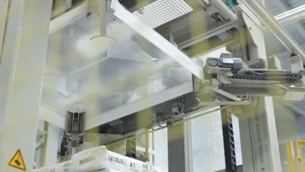 机器包装石膏包桩 — 图库视频影像