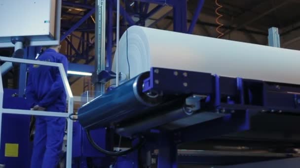 Machine tool making rubber roll — Stock Video