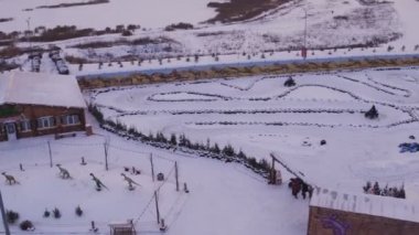 kaplı park kar konumlar