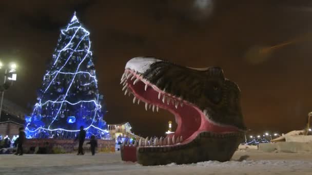 Kasan Tatarstan Russland Dezember 2016 Hoher Weihnachtsbaum Geschmückt Mit Leuchtenden — Stockvideo