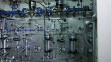 soğutma sistemi boru üzerinde ısı ölçer 