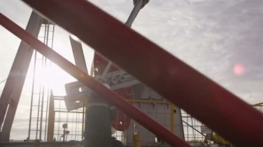  iyi ayıklanan petrol platformunda