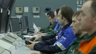 insanlar üretim süreci incelemek