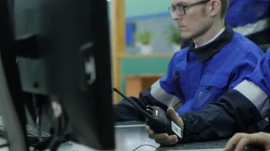 bilgisayarları oturma çalışanlar