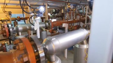 büyük boru yapılar cihazlar ile