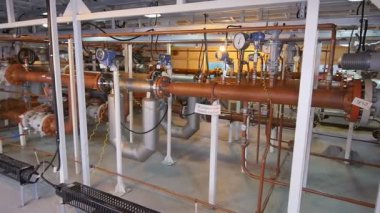 büyük boru yapılar cihazlar ile