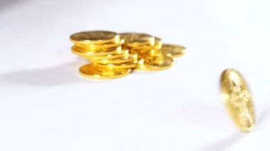 altın sikke düşmüş 