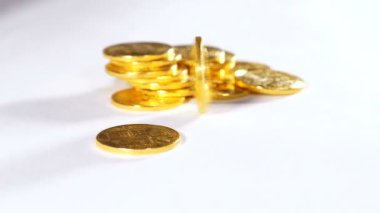 Altın bitcoins modeli