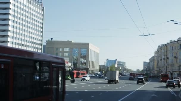 Kazan Tataristan Rusya Eylül 2017 Yavaş Hareket Araç Sürücü Geniş — Stok video