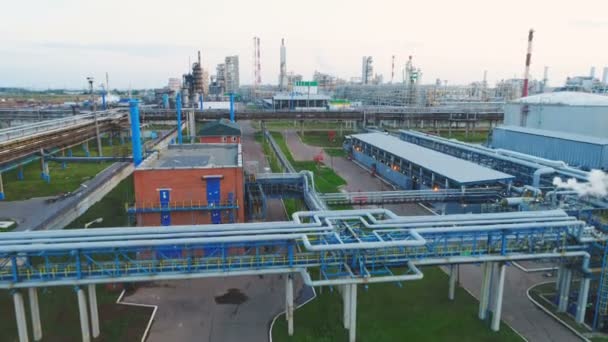 Gas and oil repair plant — Stock Video