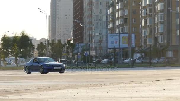 Kazan Tatarstán Rusia Noviembre 2017 Rápido Potente Coche Deportivo Azul — Vídeos de Stock