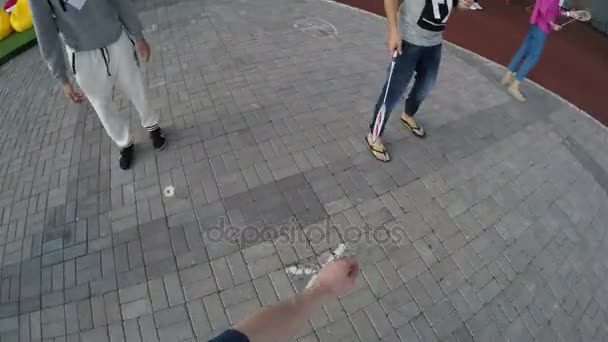 Kazan Tatarstan Rússia Novembro 2017 Câmera Cabeça Homem Mostra Jovens — Vídeo de Stock
