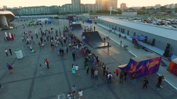 Kazan Tatarstan Russia November 2017 Flycam Viser Glade Ekstreme Motorsyklister – stockvideo