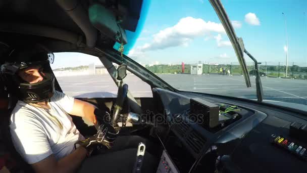 Kazan Tatarstan Rússia Novembro 2017 Closeup Side View Racer Capacete — Vídeo de Stock