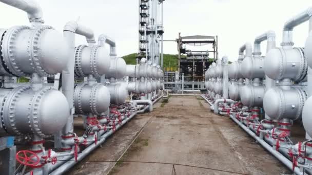 Vue Sur Territoire Usine Avec Réservoirs Gaz Équipement Raffinerie Tour — Video