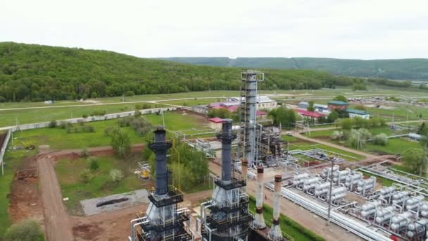 Magnifique Vue Aérienne Grandes Citernes Gaz Métalliques Sur Territoire Usine — Video