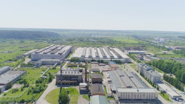 Vue Drone Grands Bâtiments Production Pneus Sur Territoire Usine Pétrolière — Video