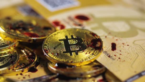 Czerwona Ciecz Krople Spadające Monety Bitcoin Metalowe — Wideo stockowe