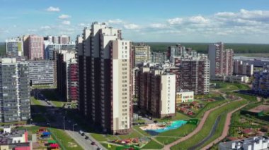 Park anaokulu ve okul konut bölgesi üst bölgeleri arasında