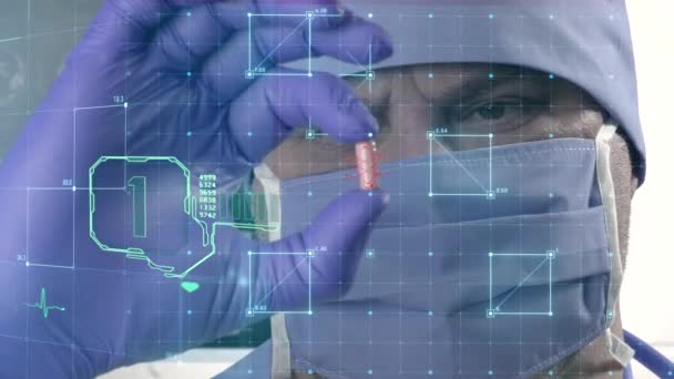 医疗领域的数字技术 心脏科医生 分析病人的测试结果和人体解剖学对未来技术虚拟接口的研究 — 图库视频影像