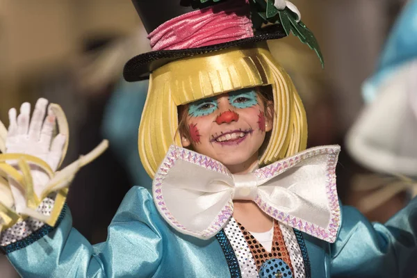 Tenerife, 25 februari: Tekens en groepen in het carnaval — Stockfoto