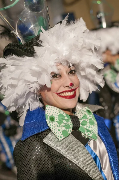 TENERIFE, 25 DE FEBRERO: Personajes y Grupos en el Carnaval — Foto de Stock