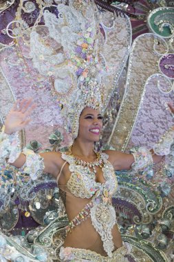 Tenerife, 28 Şubat: Karakter ve gruplar karnaval