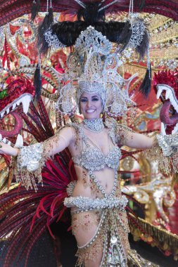Tenerife, 28 Şubat: Karakter ve gruplar karnaval
