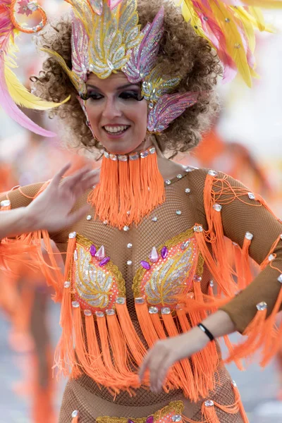 TENERIFE, FEBRUARY 28: Characters and groups in the carnival — Stock Photo, Image